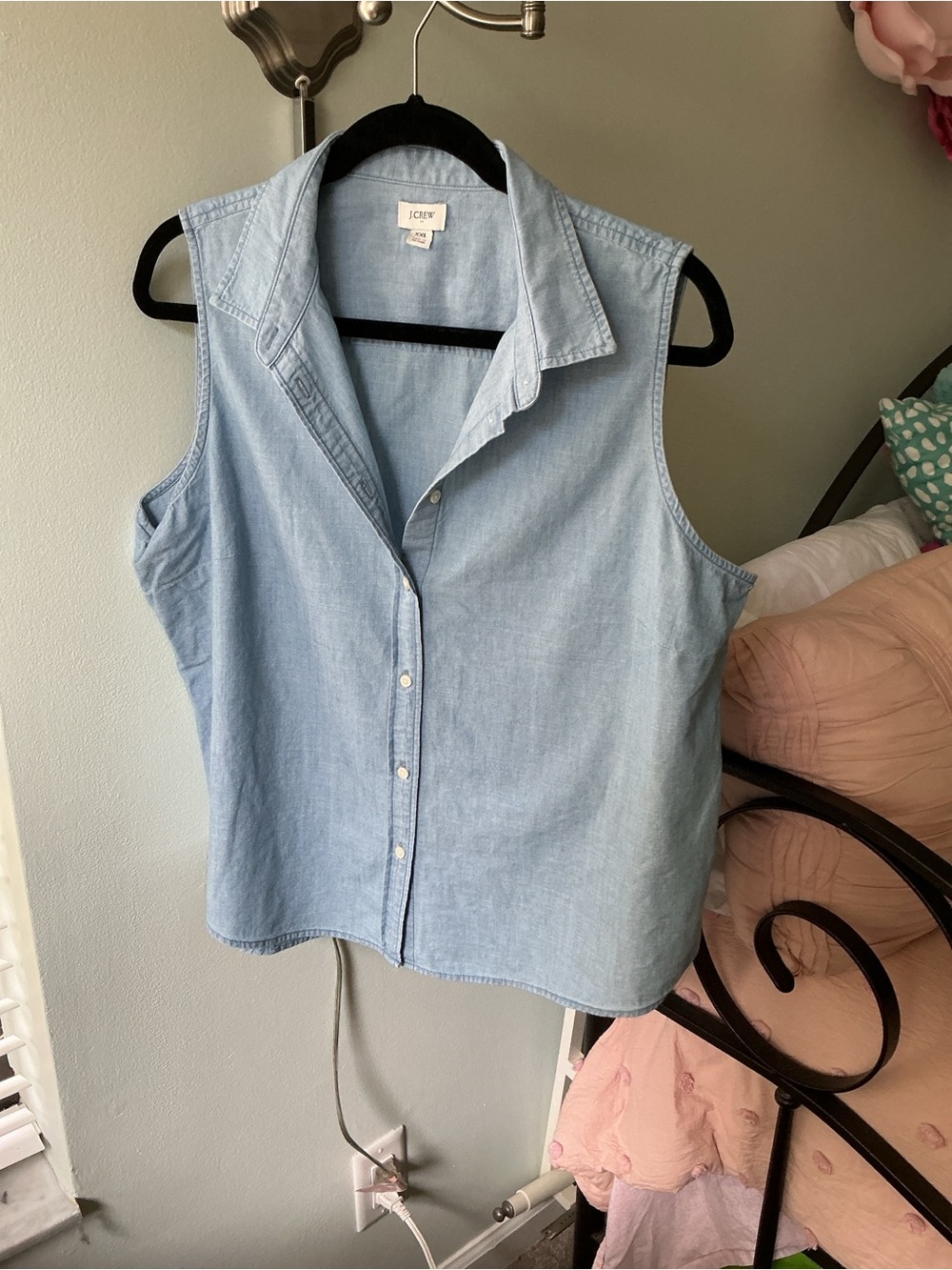 J. Crew XXL Chambray Sleeveless Denim Button-Down Shirt